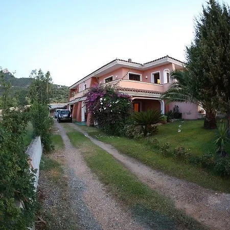 Bed & Breakfast Ada 3*