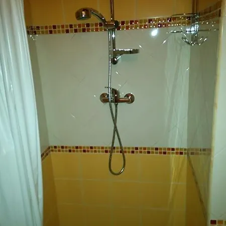 住宿加早餐酒店 阿达住宿加早餐旅馆 3*