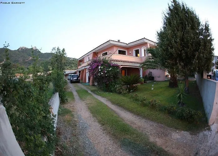 ベッド・アンド・ブレックファスト Ada 3*